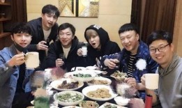 娱乐吃瓜一起看,吃瓜群众一起围观幕后故事