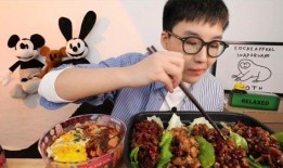 谭小爱爆料酸辣粉视频,酸辣粉制作全过程，美味诱惑来袭！